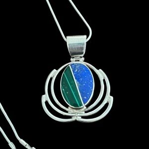 SOUTHWESTERN 925 SILVER LAPIS MALACHITE INLAY PENDANT & 925 CHAIN 20”